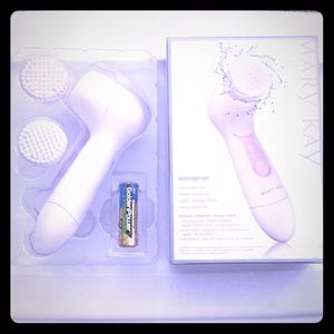 Mary Kay Facial cleansing brush